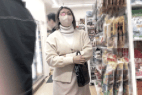 同業者は仲間を呼んだ!二人の協力者vs白いネコvs純白パンティ美人【禁断の逆さ撮り】Vol.50