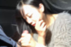 モデル体型美人女子大生ひなさんの車内フェラ